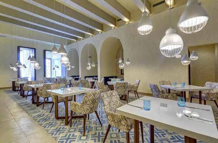 Imagen general del Resort Royalton Negril, An Autograph Collection All-inclusive. Foto 5