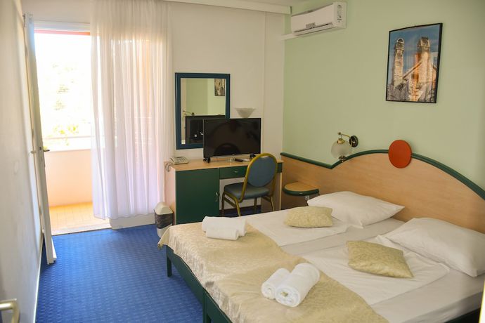 Imagen de la habitación del Resort Sirena Hvar. Foto 9