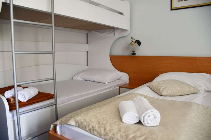 Imagen de la habitación del Resort Sirena Hvar. Foto 17