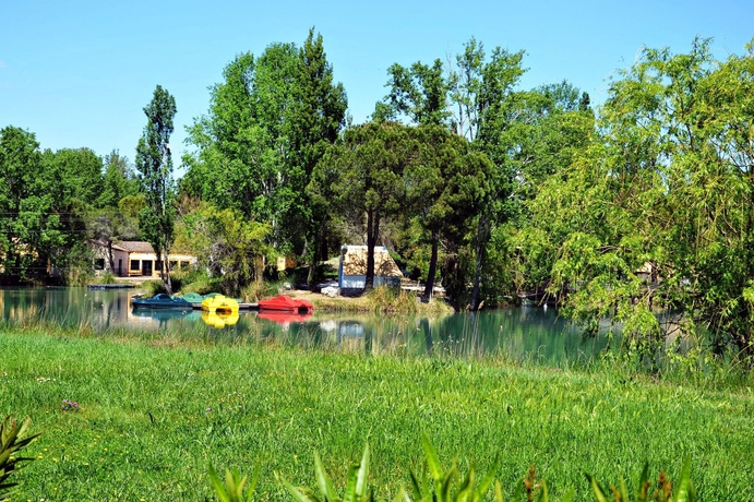 Imagen de los exteriores del Resort Sowell R&Eacute;sidences Les Mazets. Foto 8