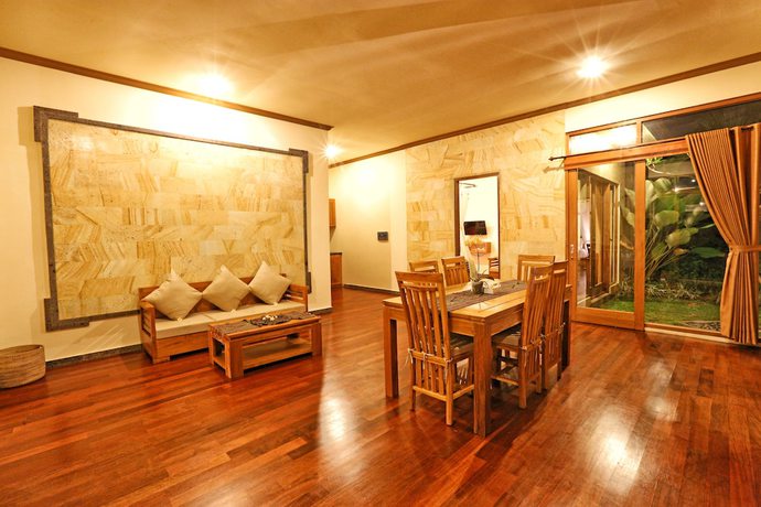 Imagen de la habitación del Resort Spa Bhanuswari & Villas. Foto 5