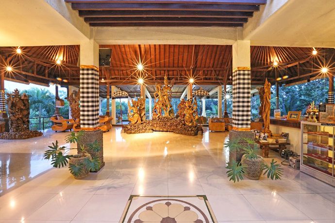 Imagen de los interiores del Resort Spa Bhanuswari & Villas. Foto 17