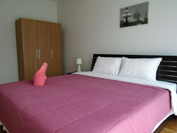 Imagen de la habitación del Resort Sunrise Villa Resort. Foto 13