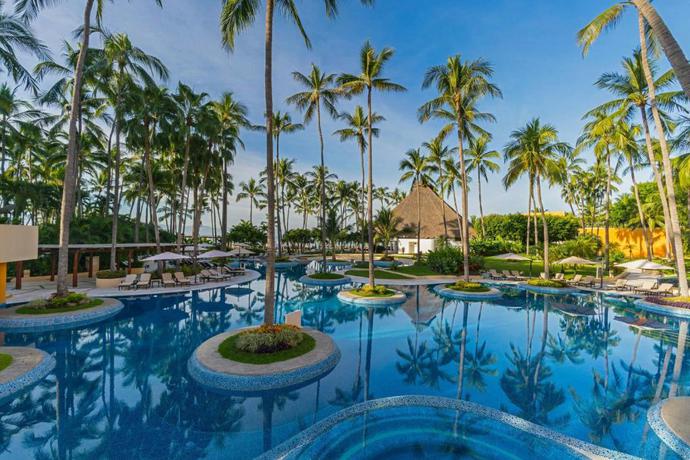 Imagen general del Resort The Westin Playa Vallarta, An All-Inclusive. Foto 1