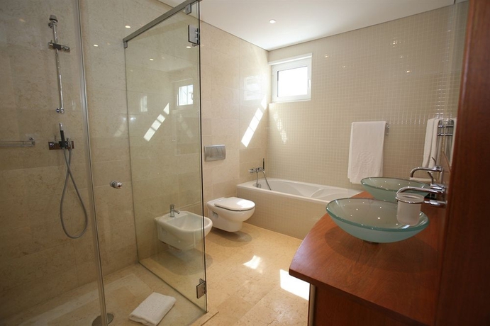 Imagen de la habitación del Resort Vale Do Lobo Algarve. Foto 7