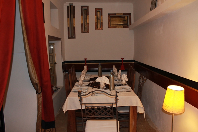 Imagen del bar/restaurante del Riad 5 sens. Foto 2