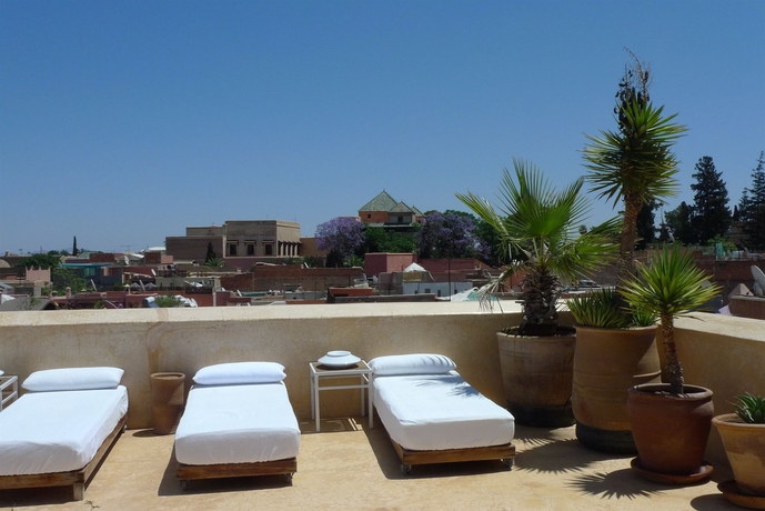 Imagen general del Riad 72. Foto 2