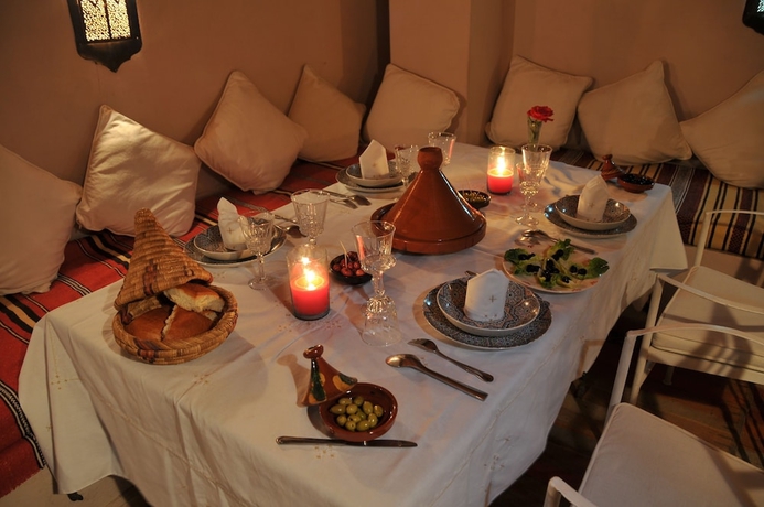 Imagen del bar/restaurante del Riad Adriana, Marrakech. Foto 6