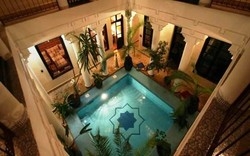 Imagen de la piscina del Riad Africa, Medina. Foto 12