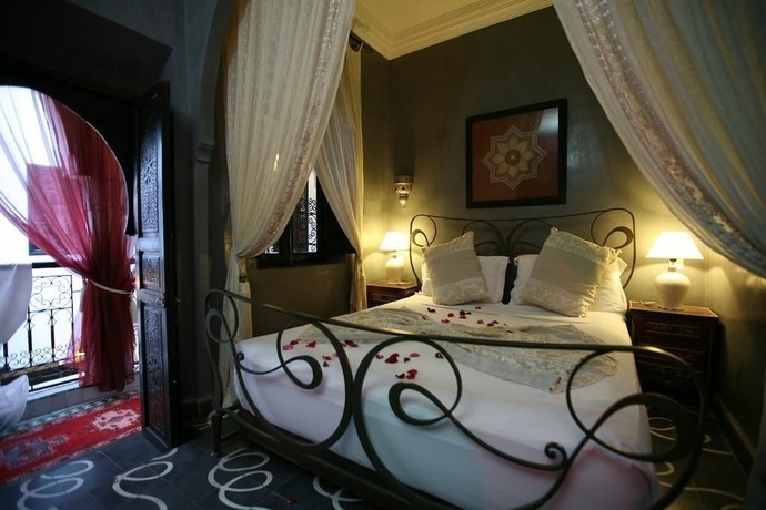 Imagen de la habitación del Riad Ain Marrakech. Foto 10