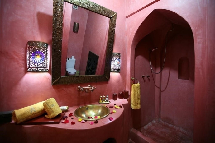 Imagen de la habitación del Riad Ain Marrakech. Foto 16