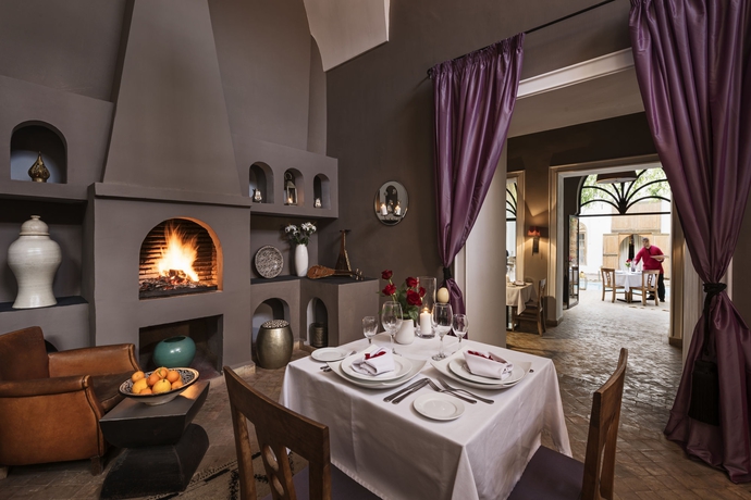 Imagen del bar/restaurante del Riad Al Assala Medina. Foto 2