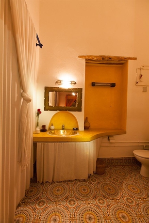 Imagen de la habitación del Riad Al Zahia. Foto 6