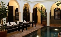 Imagen de la piscina del Riad Alboraq. Foto 7