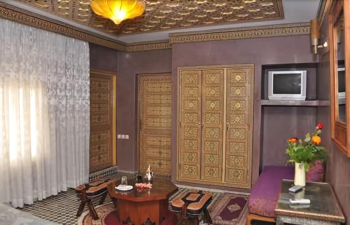 Imagen de la habitación del Riad Alhambra, El Harhoura. Foto 13