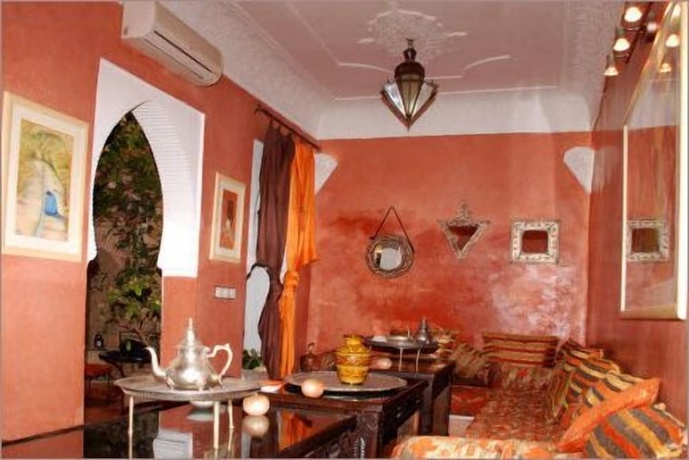Imagen del bar/restaurante del Riad Aquarelle. Foto 3