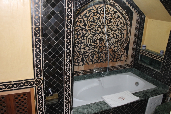 Imagen de la habitación del Riad Arabesque, Fez. Foto 4