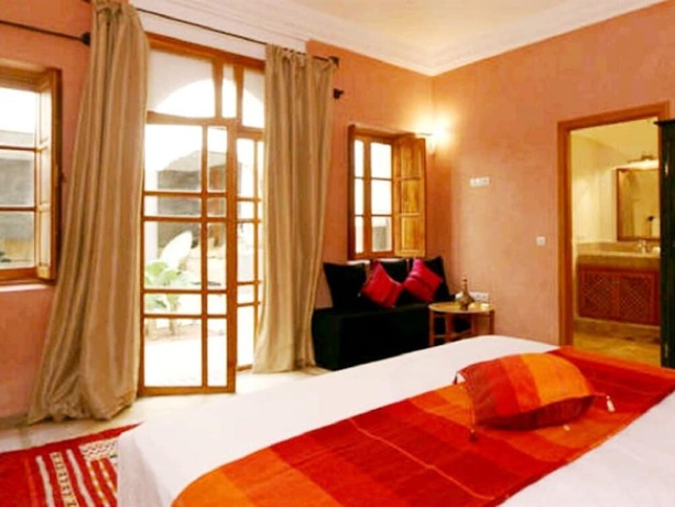 Imagen de la habitación del Riad Arabian. Foto 7