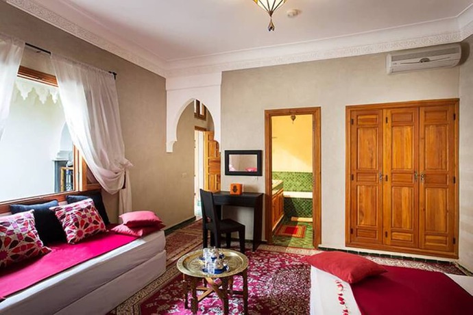 Imagen de la habitación del Riad Arabian. Foto 12