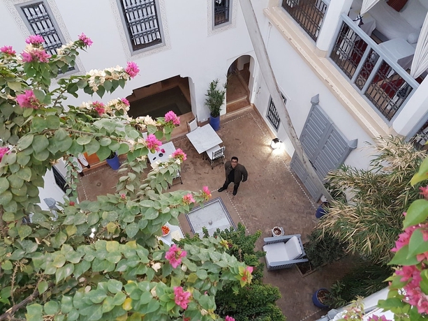 Imagen de los interiores del Riad Ariha, Medina. Foto 17