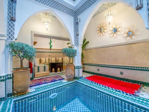 Imagen de la piscina del Riad Art and Emotions Boutique Hotel and Spa. Foto 7