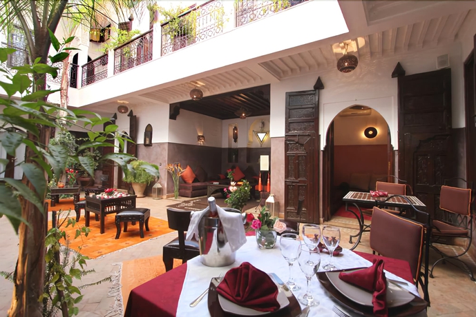 Imagen del bar/restaurante del Riad Aya, Marrakech. Foto 2