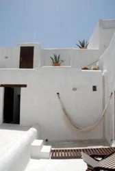 Imagen de los exteriores del Riad Azahra. Foto 5