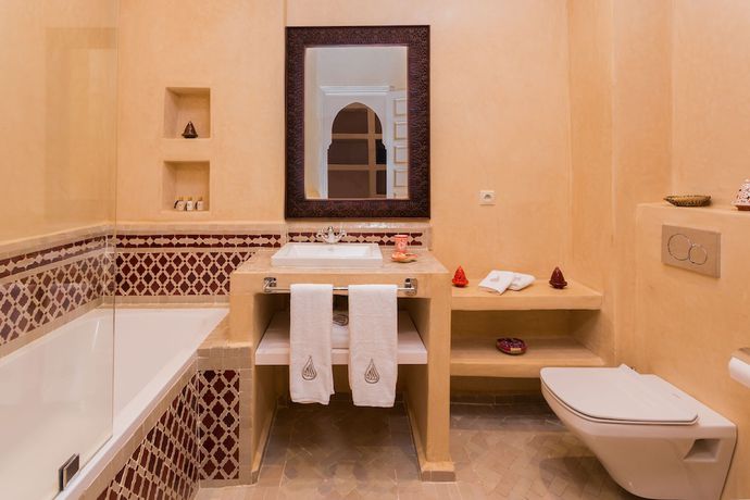 Imagen de la habitación del Riad Azrur. Foto 10