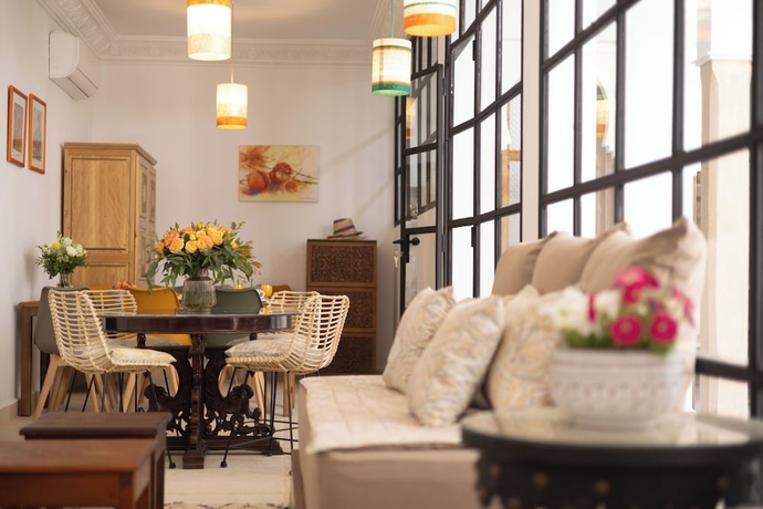 Imagen de los interiores del Riad Bab Aljana. Foto 19