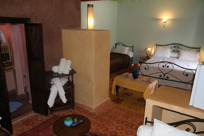 Imagen de la habitación del Riad Chakir Mogador. Foto 10