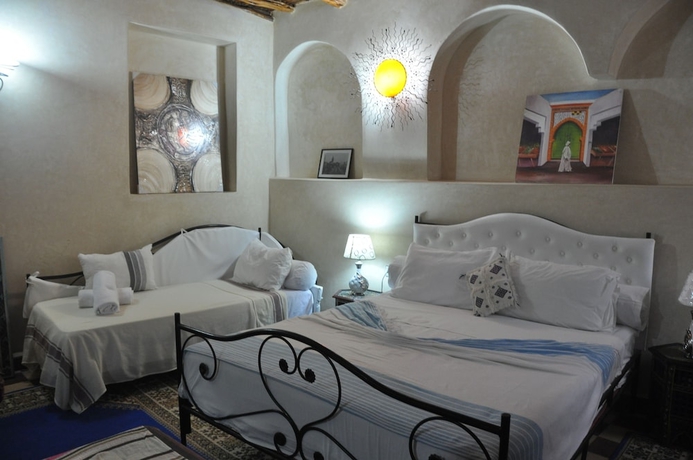 Imagen de la habitación del Riad Chakir Mogador. Foto 12