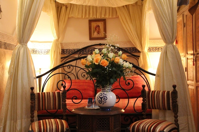 Imagen de la habitación del Riad Dar Al Kounouz. Foto 17