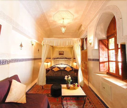 Imagen de la habitación del Riad Dar Al Kounouz. Foto 18