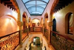 Imagen de los interiores del Riad Dar Alia. Foto 13
