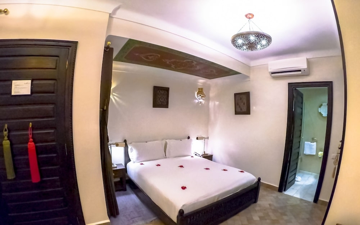 Imagen de la habitación del Riad Dar Anika. Foto 10