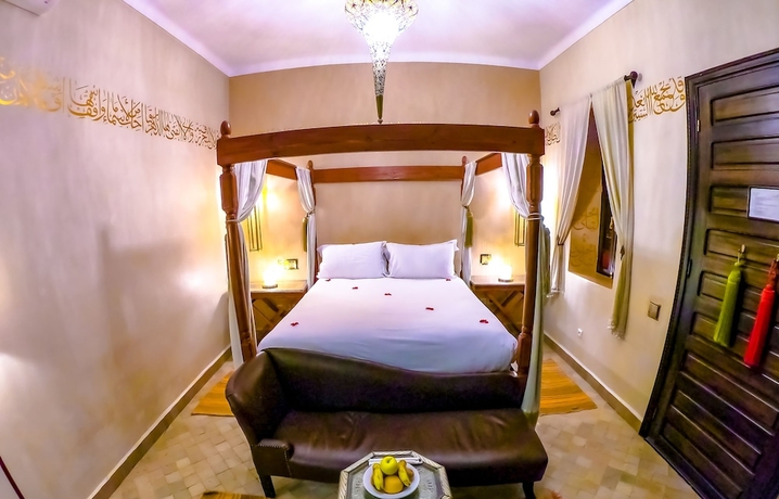 Imagen de la habitación del Riad Dar Anika. Foto 13