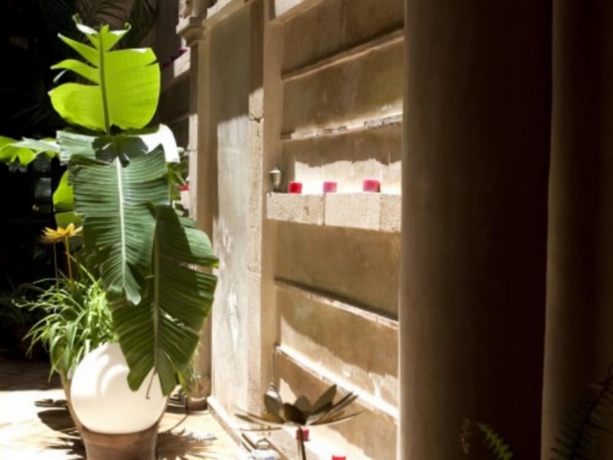 Imagen de los interiores del Riad Dar Assalama. Foto 17