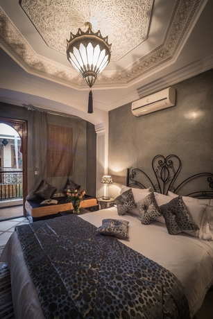 Imagen de la habitación del Riad Dar Attika. Foto 16