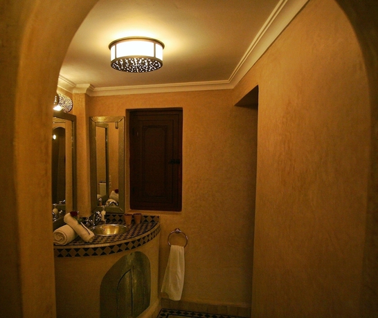 Imagen de la habitación del Riad Dar Beldia. Foto 8