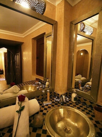 Imagen de la habitación del Riad Dar Beldia. Foto 18