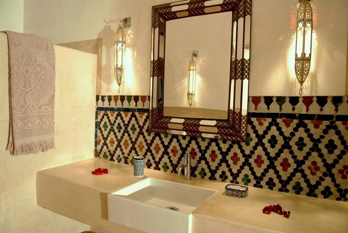 Imagen de la habitación del Riad Dar Bensouda. Foto 3