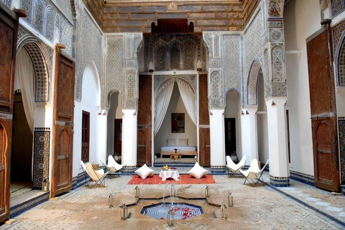 Imagen de los interiores del Riad Dar Bensouda. Foto 13