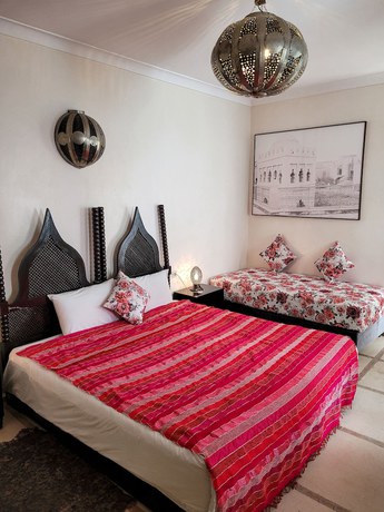Imagen de la habitación del Riad Dar Chadia. Foto 5