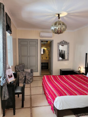 Imagen de la habitación del Riad Dar Chadia. Foto 6