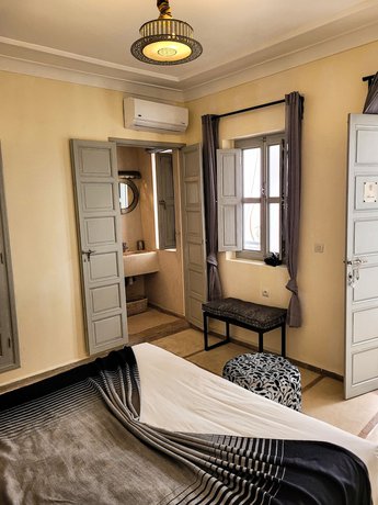 Imagen de la habitación del Riad Dar Chadia. Foto 11