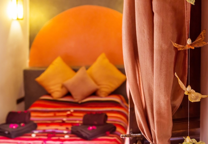 Imagen de la habitación del Riad Dar Dialkoum. Foto 10