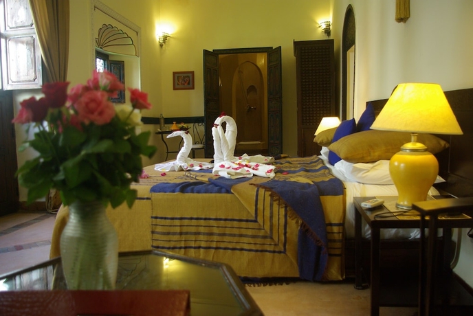 Imagen de la habitación del Riad Dar Dialkoum. Foto 11