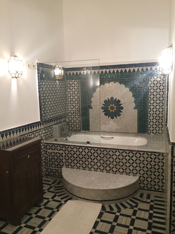 Imagen de la habitación del Riad Dar El Assafir. Foto 7