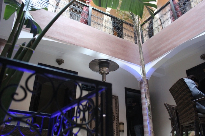 Imagen de los interiores del Riad Dar Ftouma. Foto 17