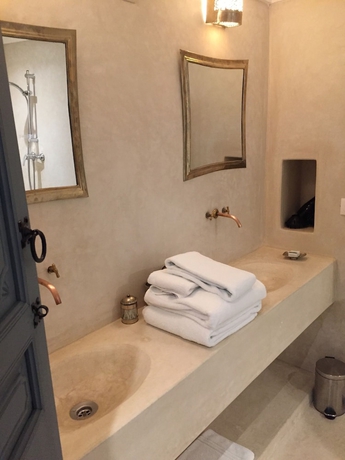 Imagen de la habitación del Riad Dar Hanane. Foto 13